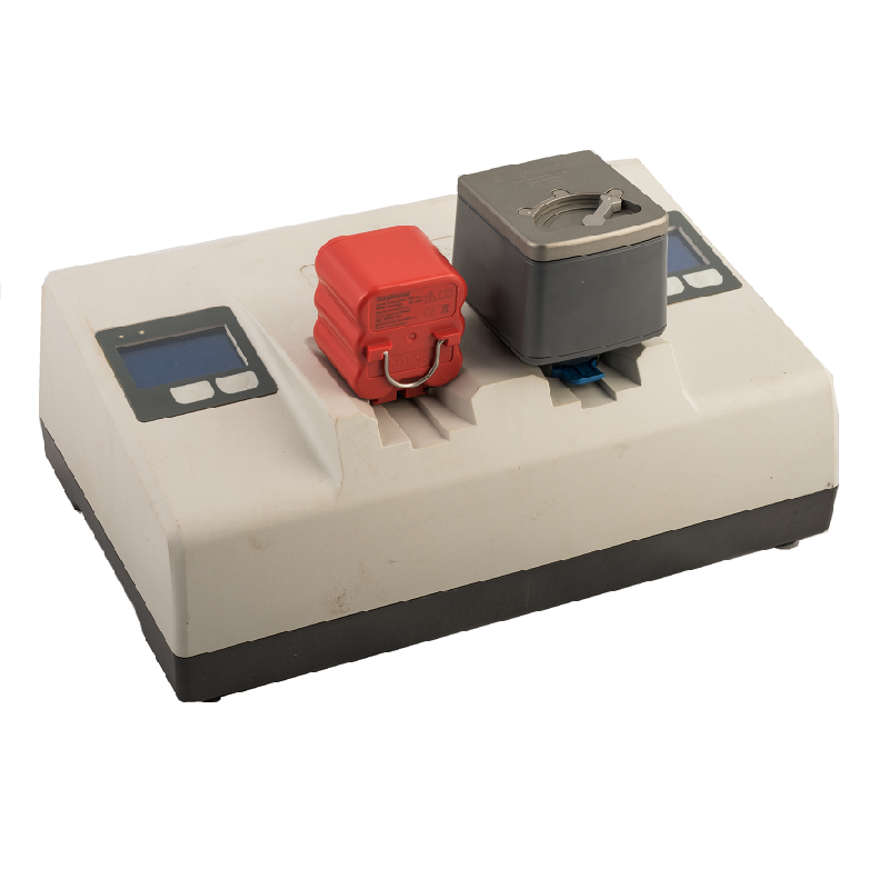 Charger 18141000